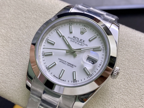 激安ロレックス背面デザイン